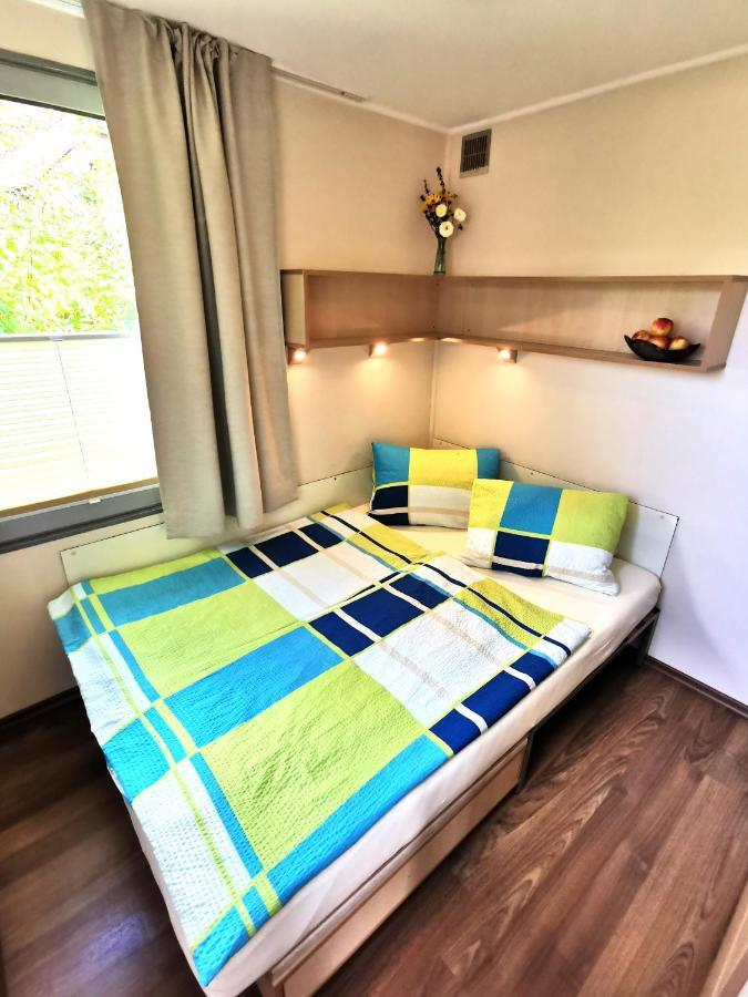 Camping Neubauer - Mobilheime Hotell Millstatt Exteriör bild